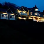 Skyline Vineyard Inn